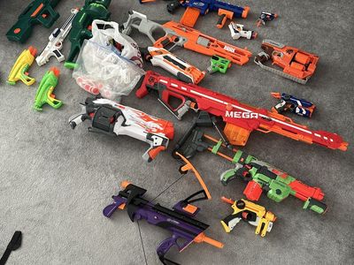 Various Nerf and Buzz Bee Toys Dart Guns, All Working and Great Condition