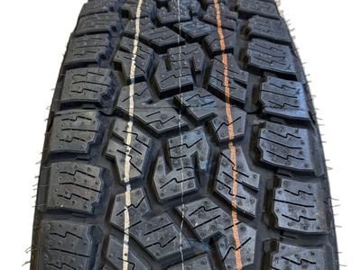 4 TOYO OPEN COUNTRY A/T III OWL P 215 75 15 100T ALL TERRAIN TIRE 356060