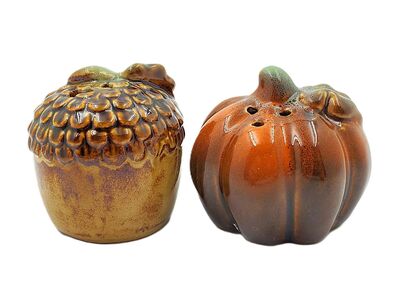 Miniature Vintage Ceramic "Pumpkin & Acorn" Salt & Pepper Shakers – NEW