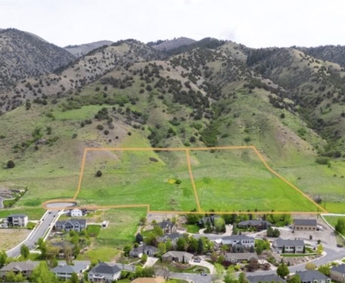17.35 acres on Providence Bench!!!