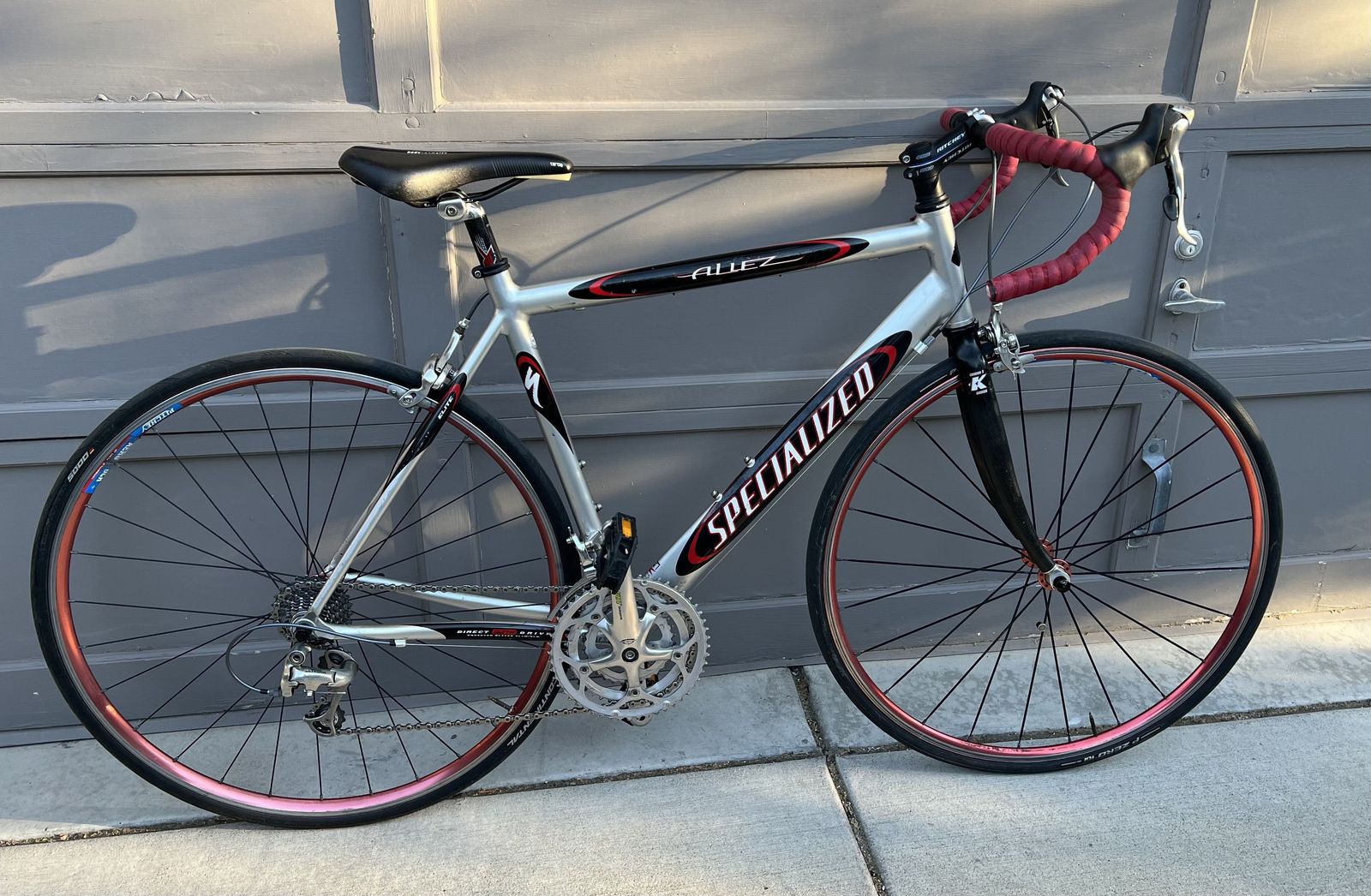 Specialized Allez Shimano Large Road Bike