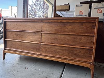 Lane Rhythm Mid-Century Modern 6-Drawer Dresser with Mirror
