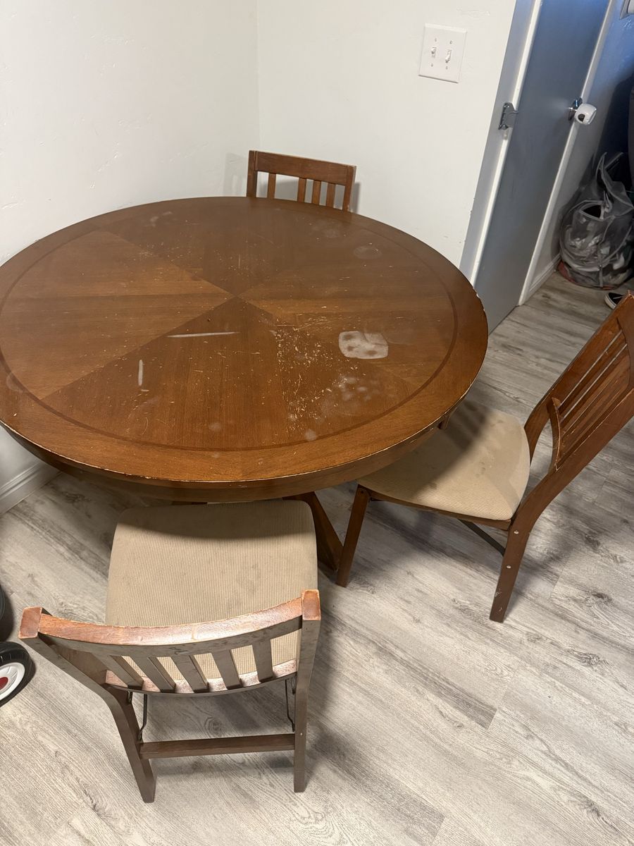 Round Wood Dining Table with 3 Chairs