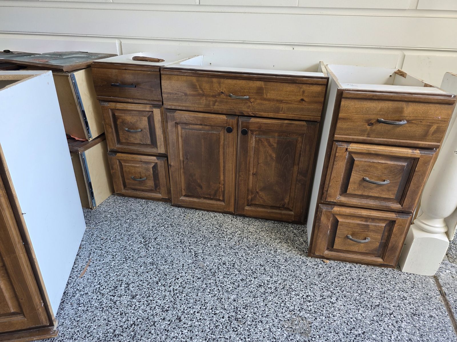 Kitchen Base Cabinets Lot - 5 Bases + Oven Cabinet - Must Go