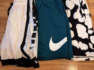 Men’s Nike Shorts Bundle Size Large