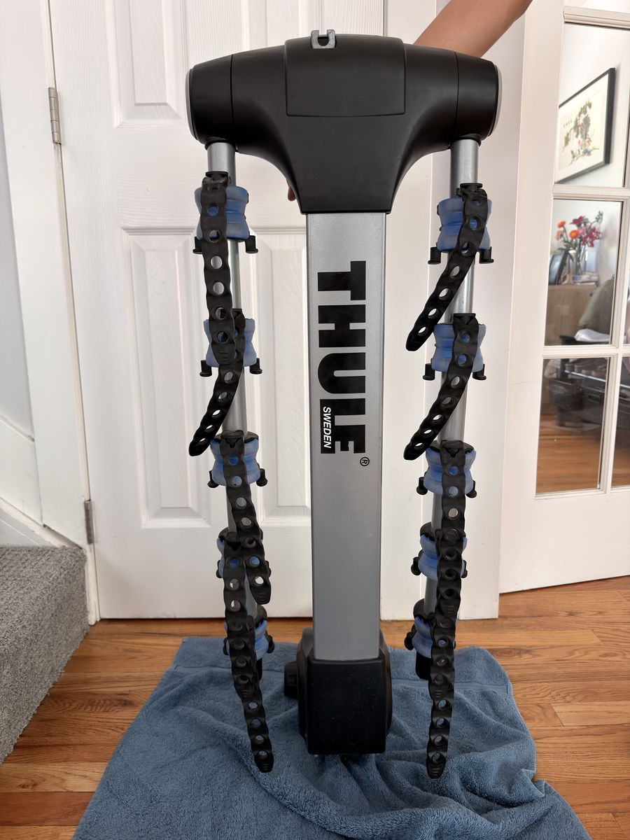 Thule Apex Bike Rack