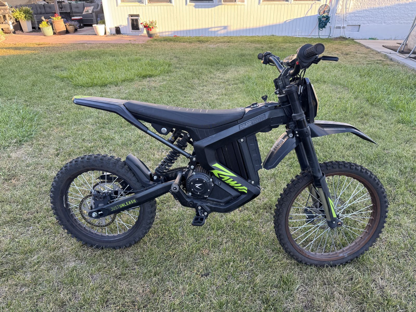 RAWR Mantis X 72V Super Fast Clean