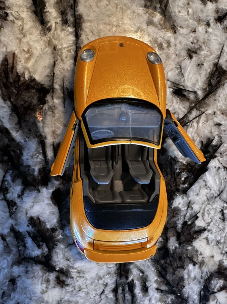 Porsche 911 Turbo Cabriolet Diecast Model
