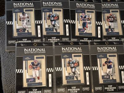 Lot of 12 Single Football Trading Cards Various Players