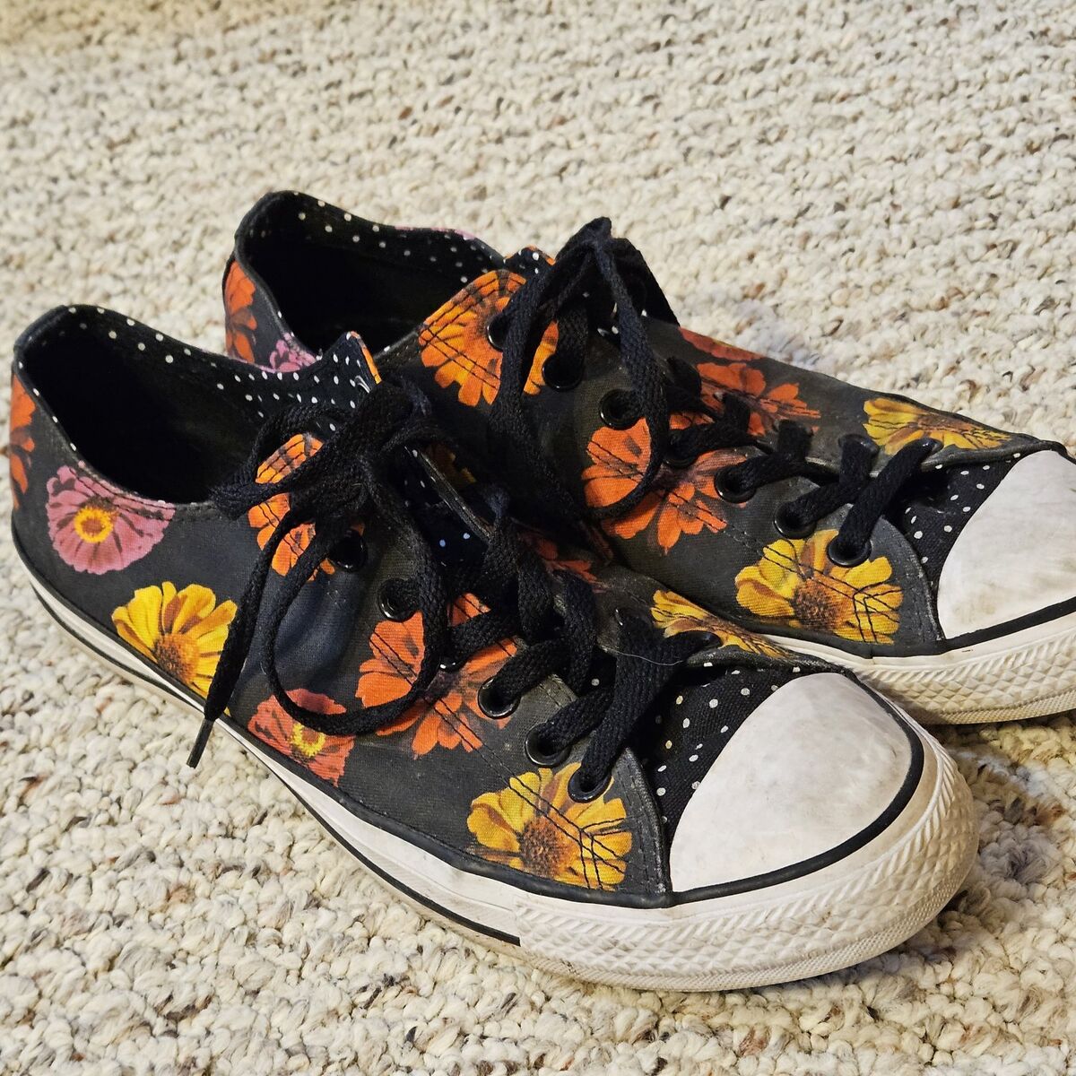 Converse All Star women's shoes size 12 Flow