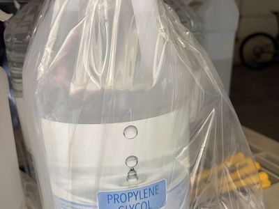 Propylene Glycol, Food Grade, Multi-Purpose, Crystal Clear, Non-Toxic, 1 Gallon, USP Kosher
