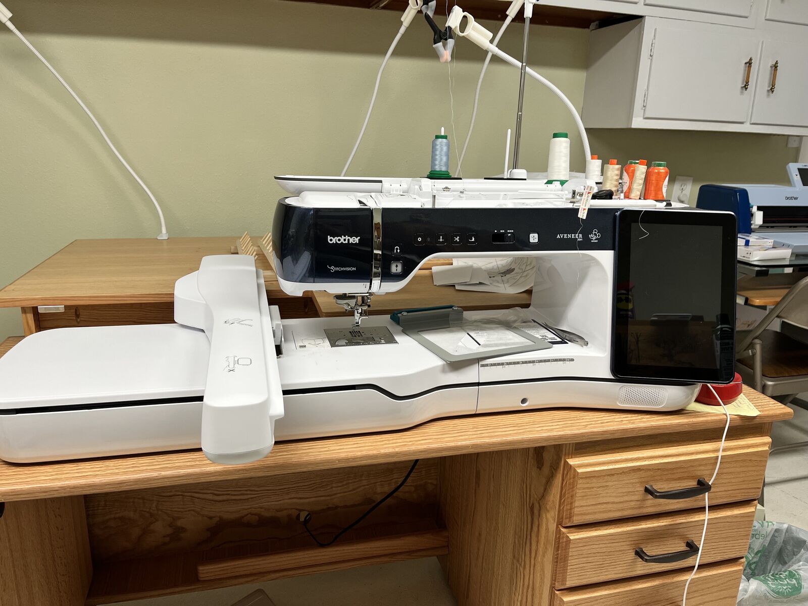 Brother Aveneer1 Embroidery Machine