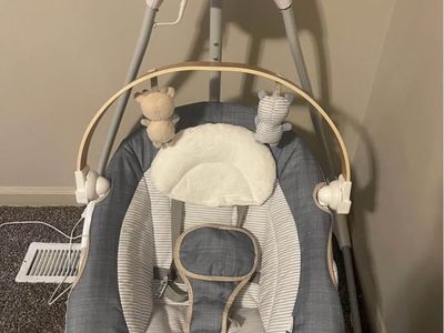 Baby swing