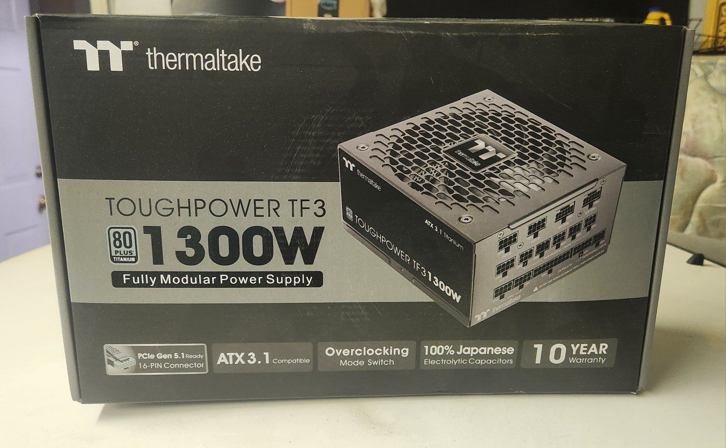 Thermaltake 1300W Titanium Power Supply