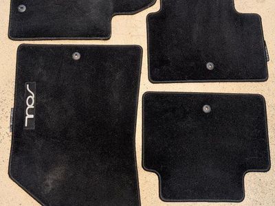 Kia soul car mats