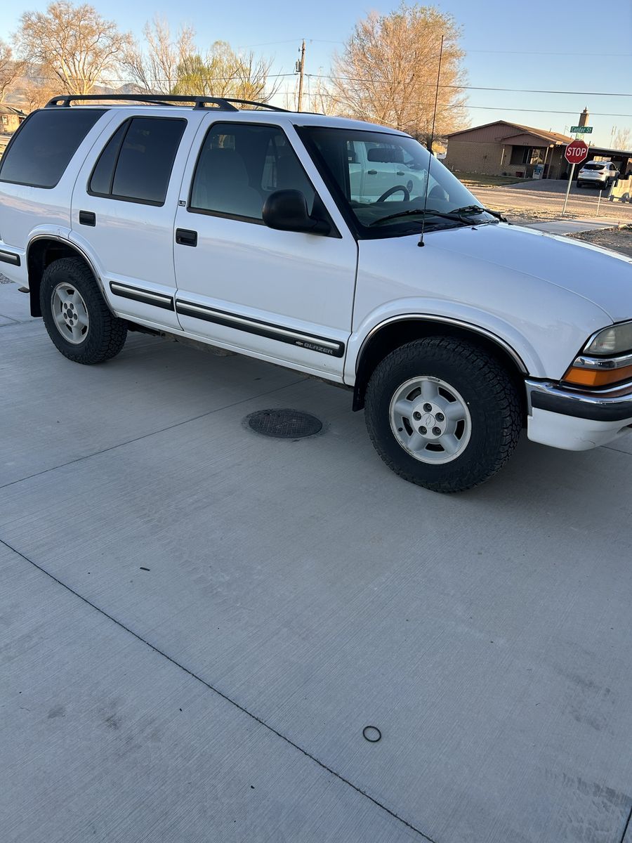 1998 CHEVROLET BLAZER LT