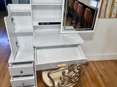 Vanity with chair and locking jewelry cabinet