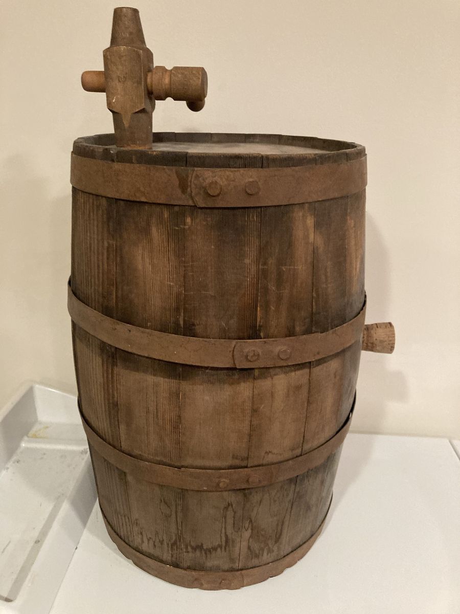 Main image 10