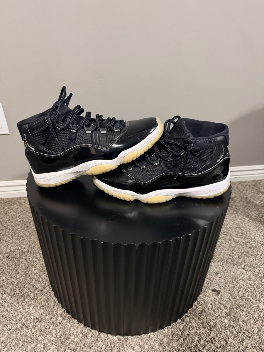 Jordan retro 11