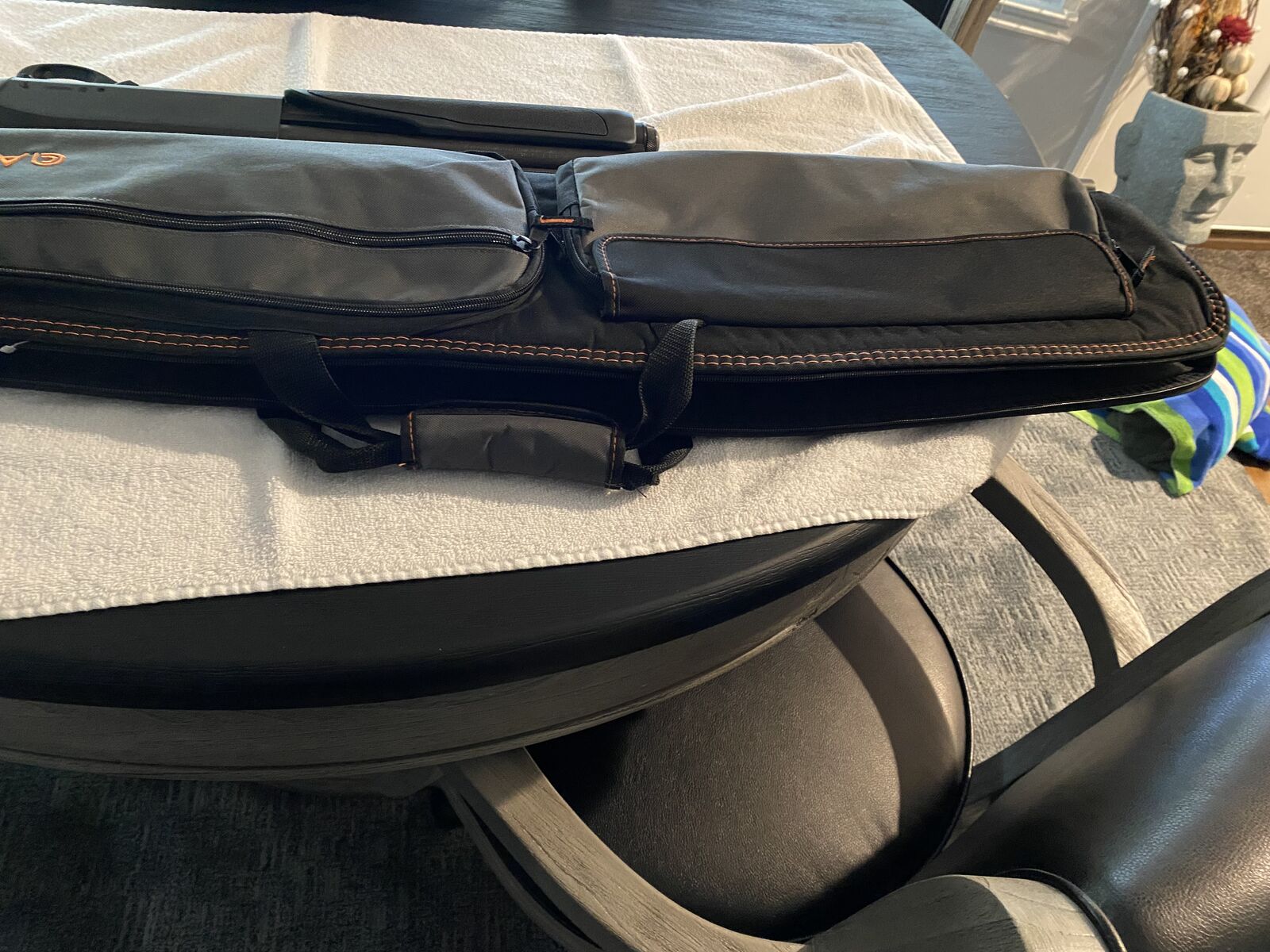 Remington 870 pump 12 Gauge Shot Gun