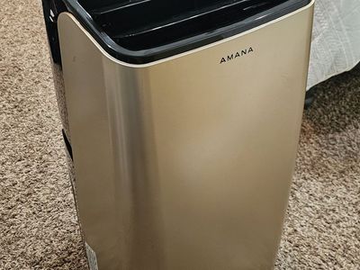 Barely Used - Amana Portable Air Conditioning Unit (7,500 BTU, 450 sq ft)