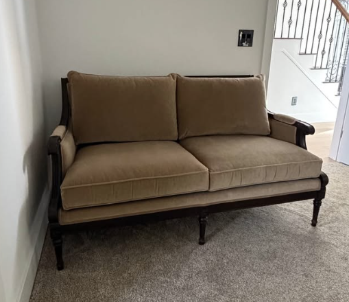 Like new Ethan Allen love seat