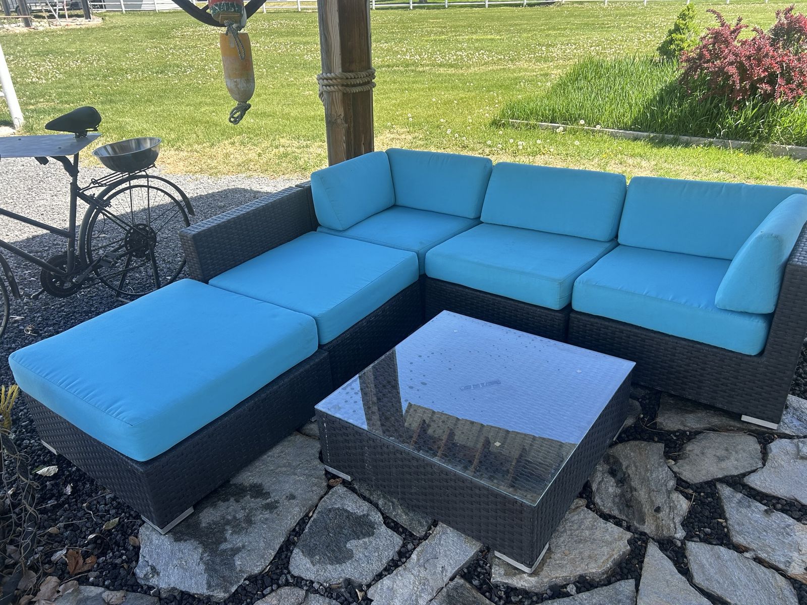 Modern patio furniture