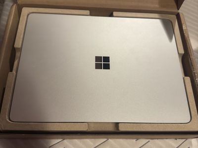 Microsoft Surface Laptop 7th edition