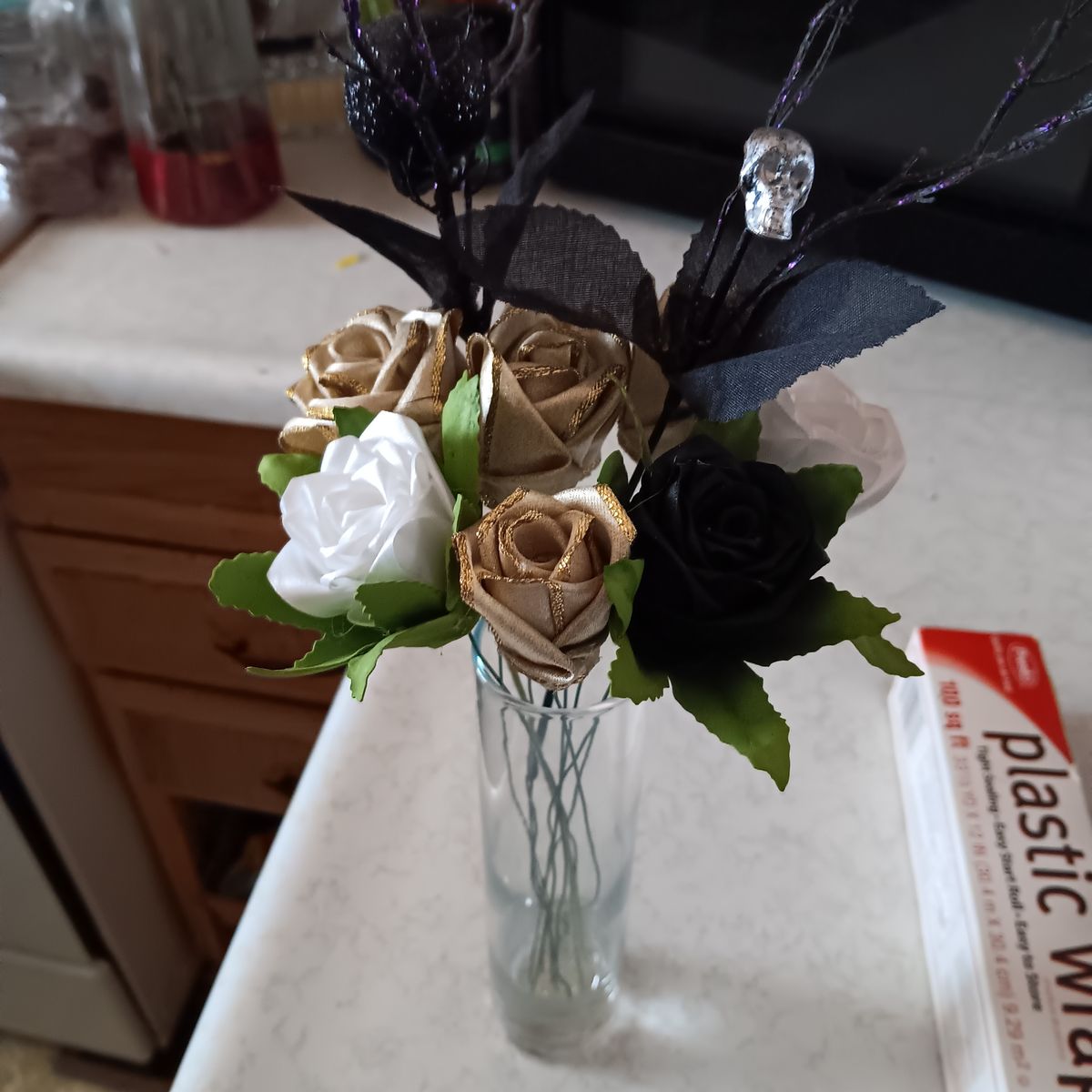 Ribbon roses