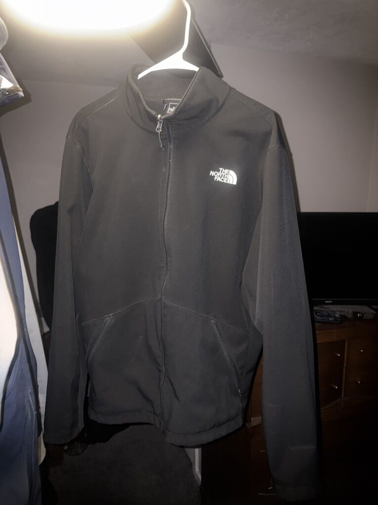 2 Bearly Used Northface Windbreakers