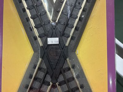 O gauge trains MTH RealTrax 45 deg crossing