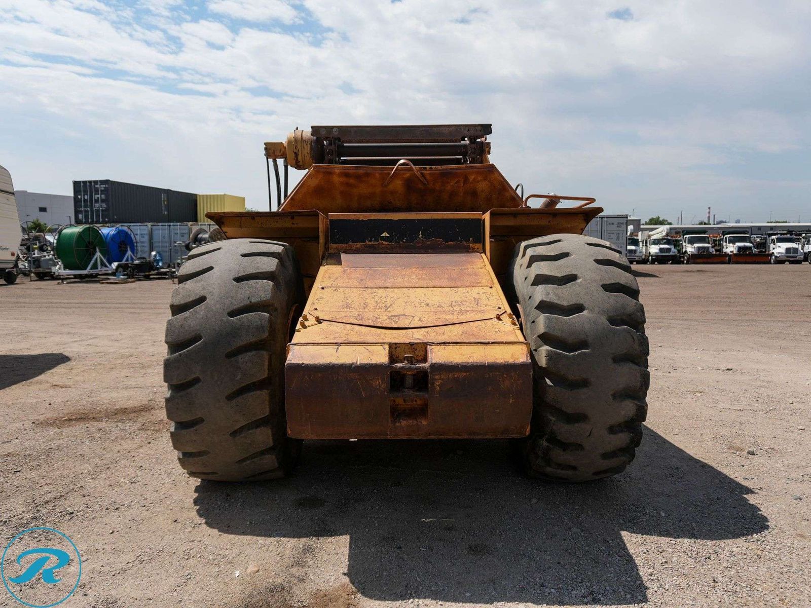 Main image 6