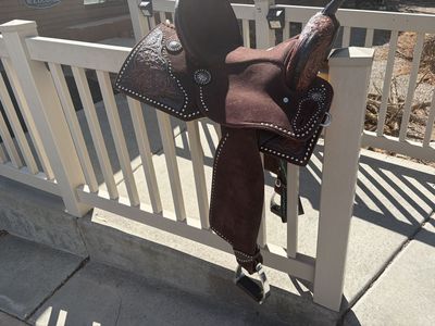 14 Inch Pro Barrel Saddle