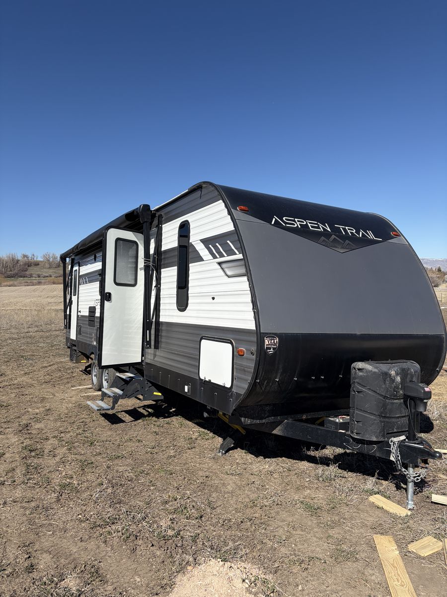 2022 Aspen Trail 28bhs