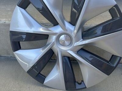 Tesla Model Y 19 Inch Wheel Hubcap Aero Cover