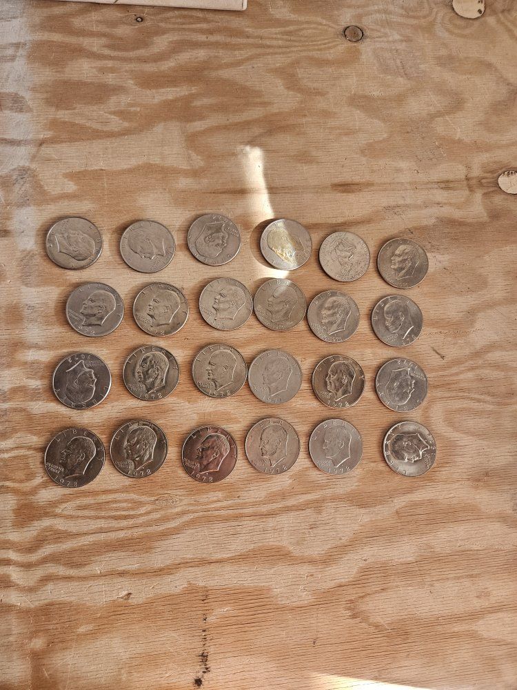 Lot of 16 Eisenhower Dollar Coins - Various Dates (1971, 1972, 1974, 1976, 1978) - Collectible US Currency