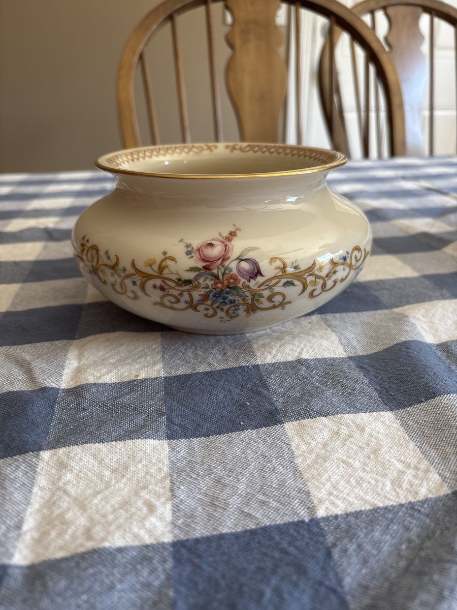 Lenox Queens Garden bowl
