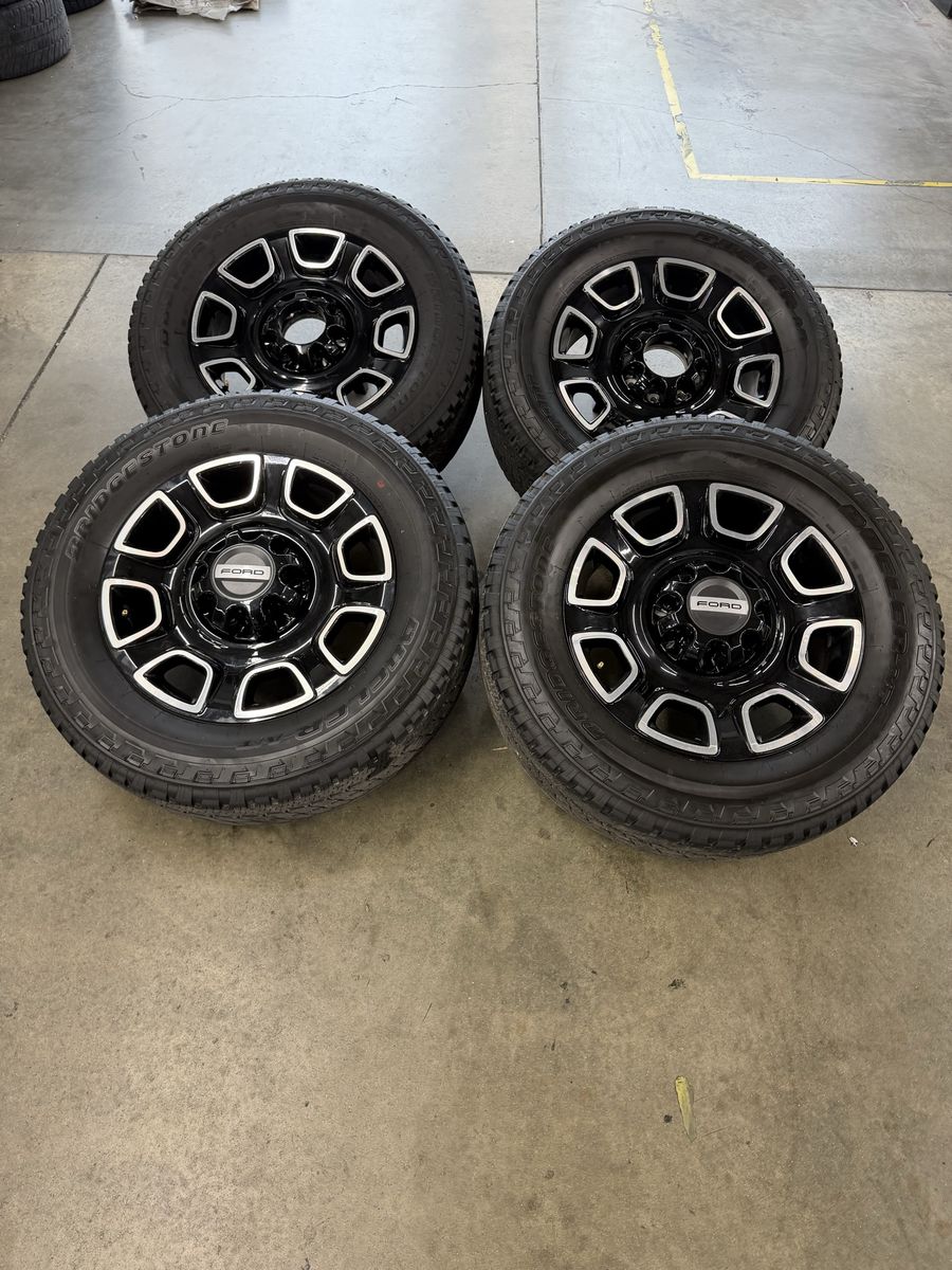 2026 f350 platinum OEM 20in wheels/ 275/65/20 tires