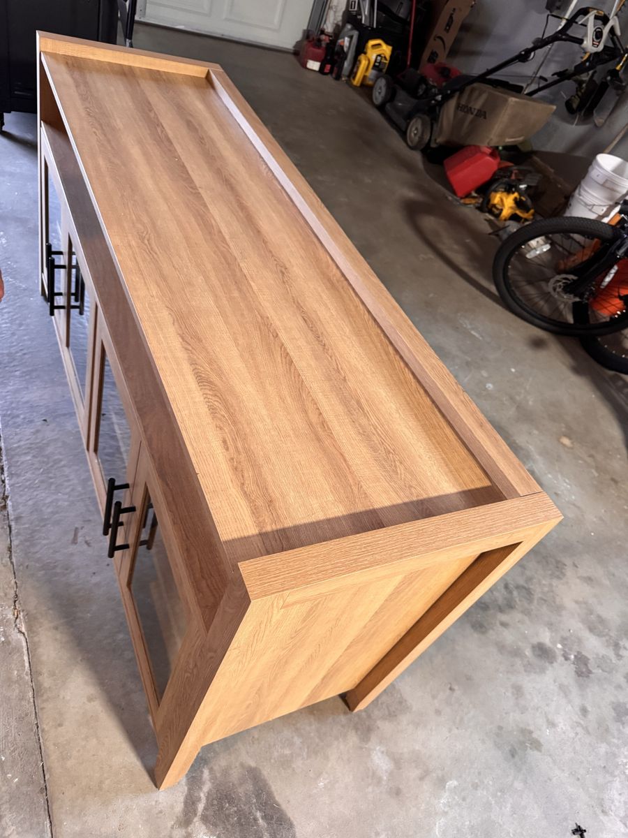 Main image 4