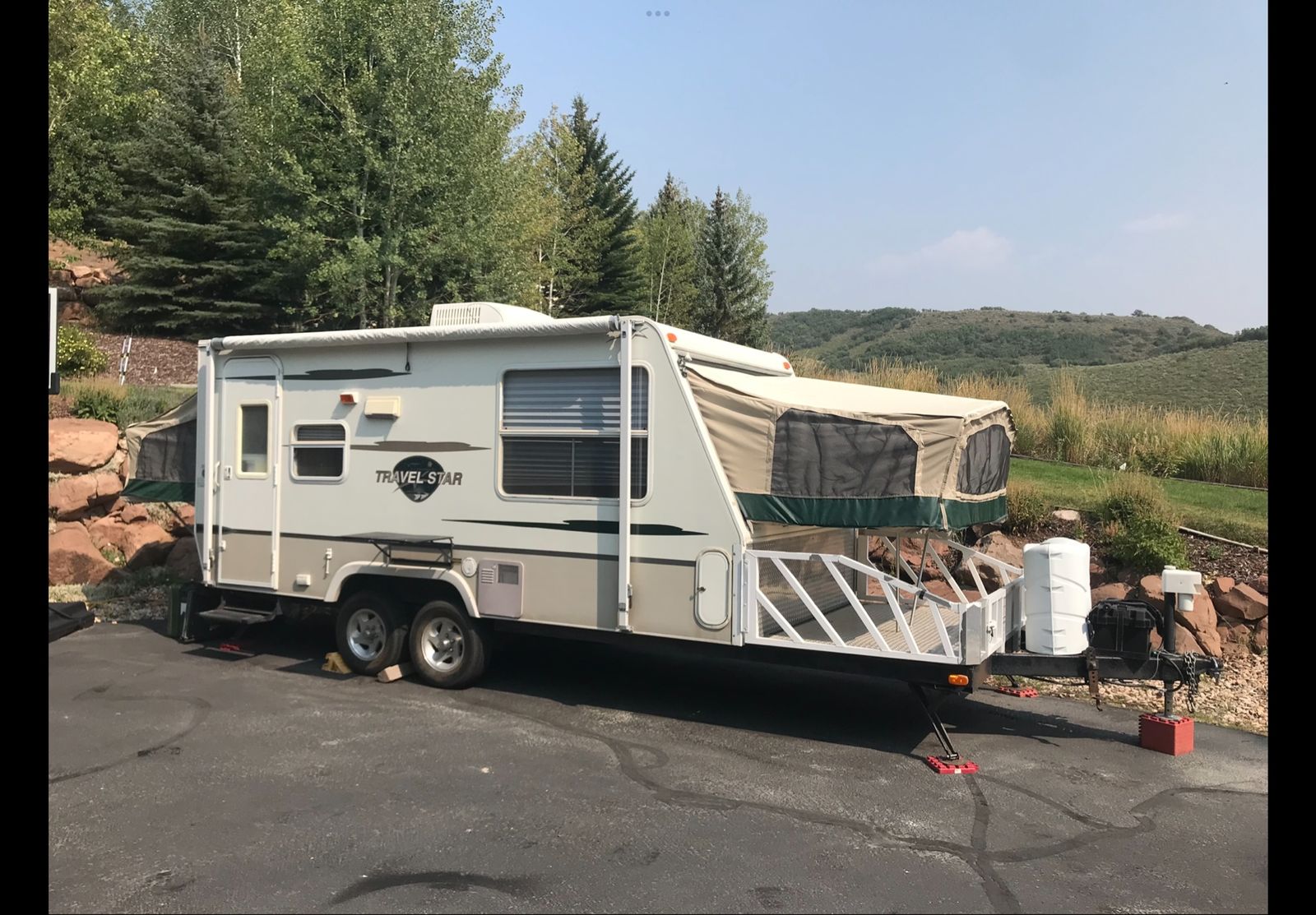2004 StarCraft Travelstar 19SD Hybrid Camper
