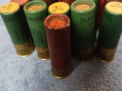 21-Vintage Winchester and Remington 12 gauge 2 3/4 shotgun shells 5,6 and 71/2 shot