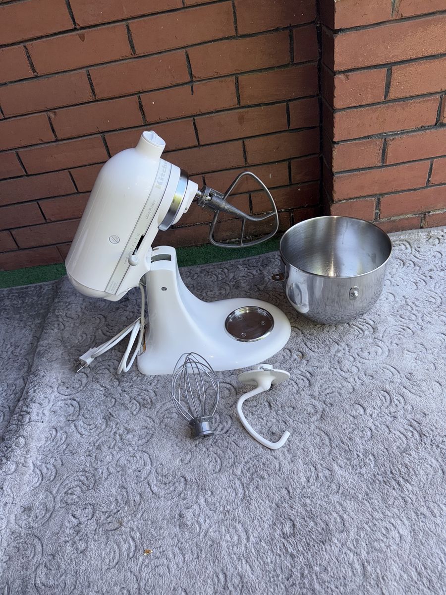 Kitchenaid Ultra Power 300 watt mixer