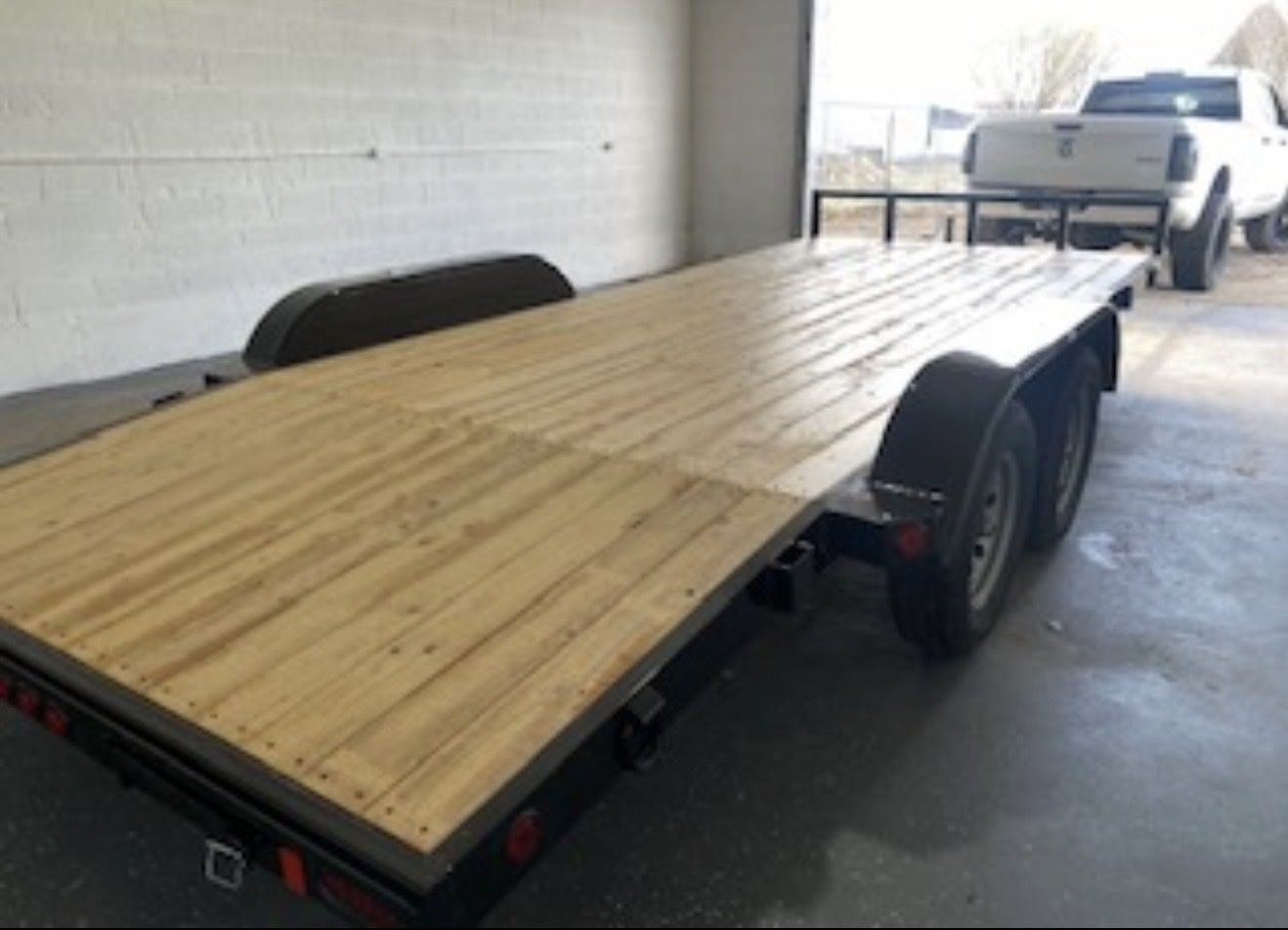 2026 Echo 7x18 Car Hauler