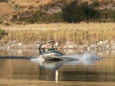 1989 Supra Mariah classic 454 engine.