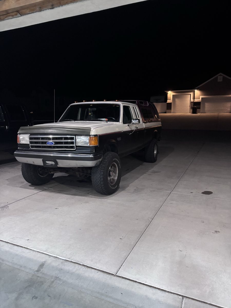 OBS Ford Long Bed Camper Shell / Topper - $500 OBO
