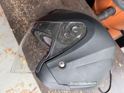 HJC IS33 helmet