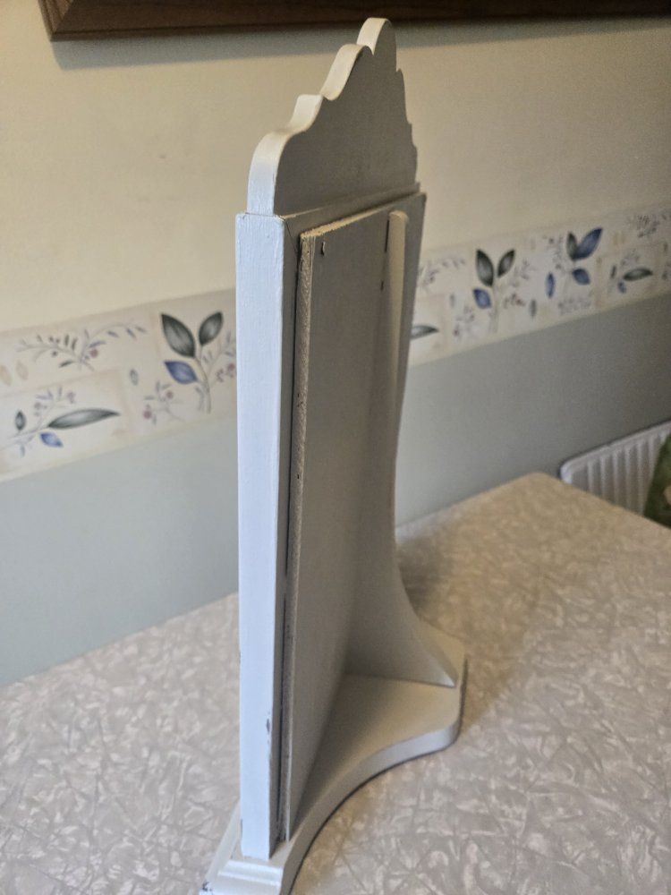 Main image 2
