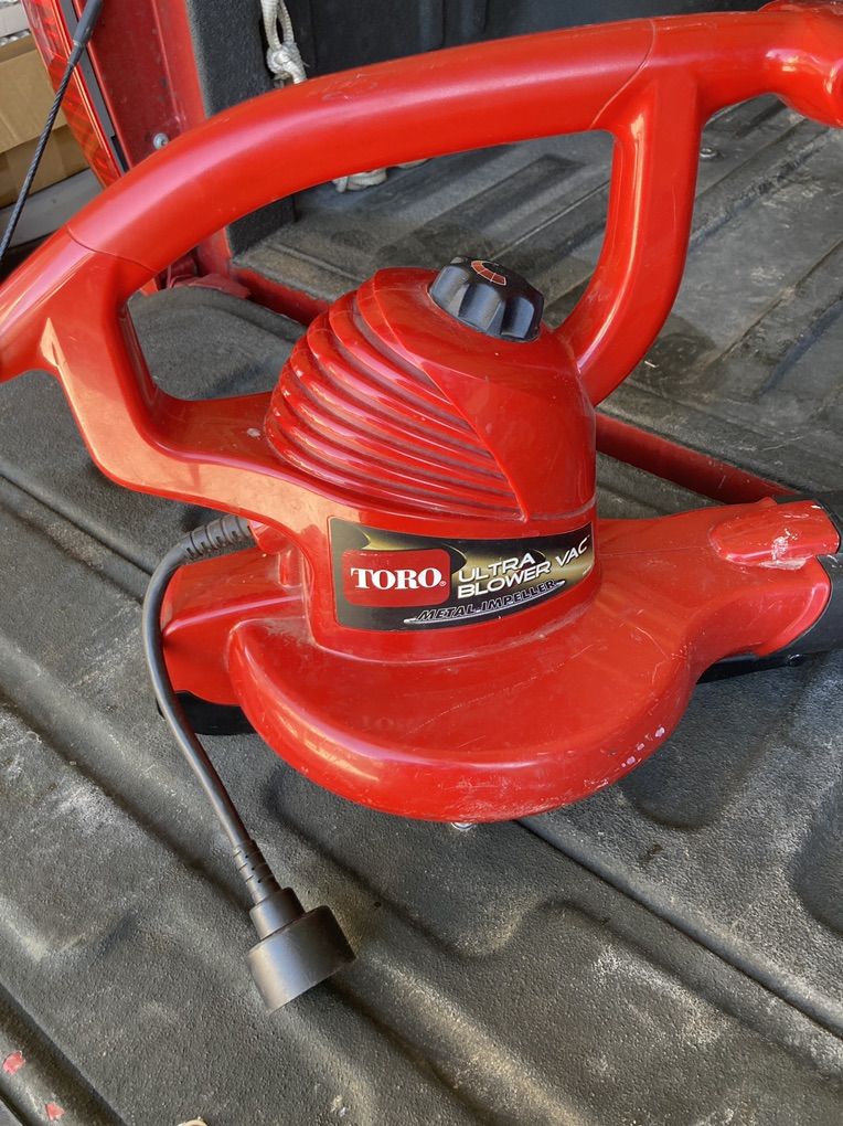 Toro Ultra Blower Vac