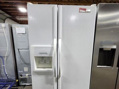 NICE WHIRLPOOL SIDE BY SIDE FRIDGE! W-WARRANTY