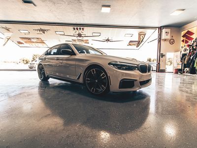 2019 BMW 5 M550i xDrive